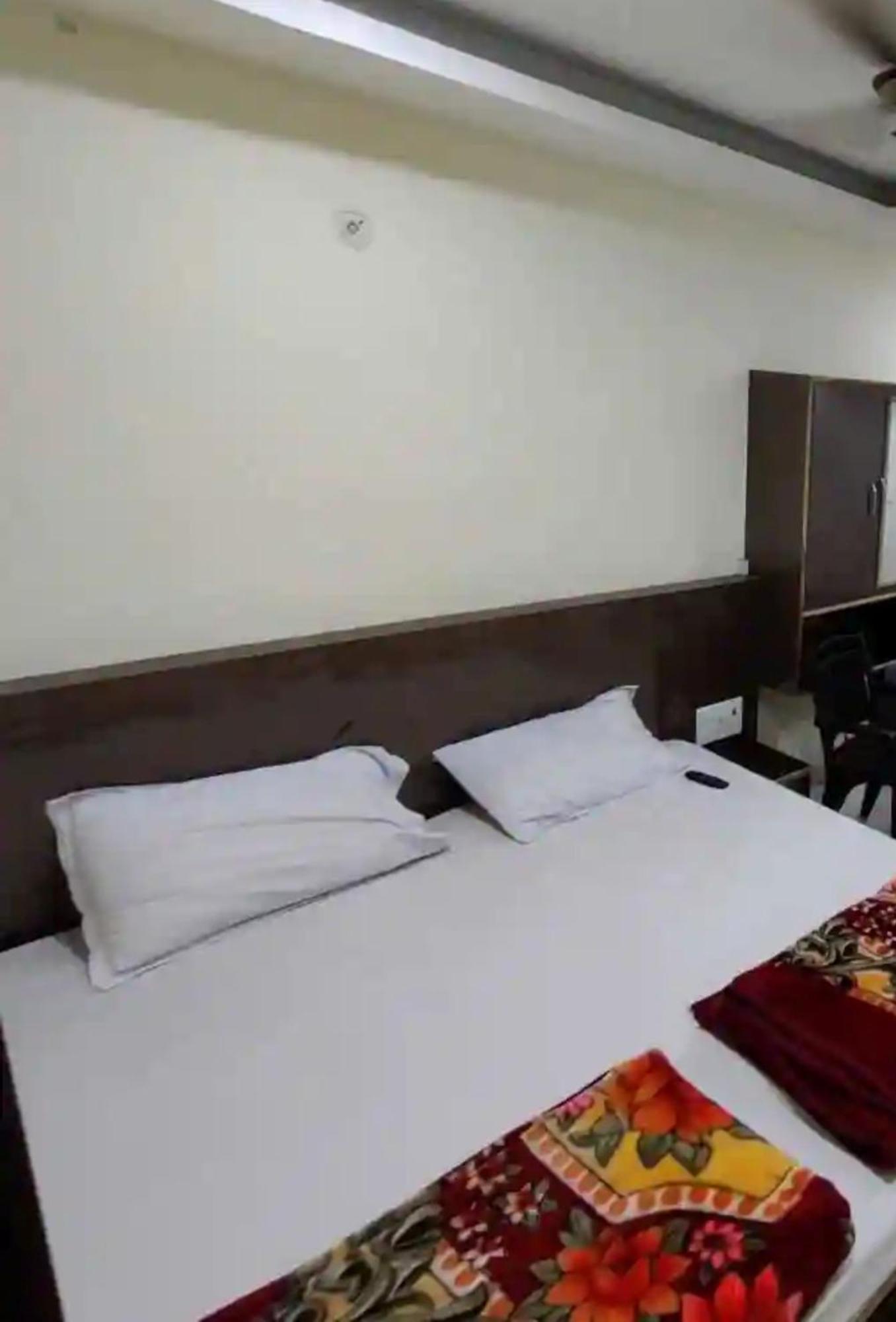 Hotel Swastik